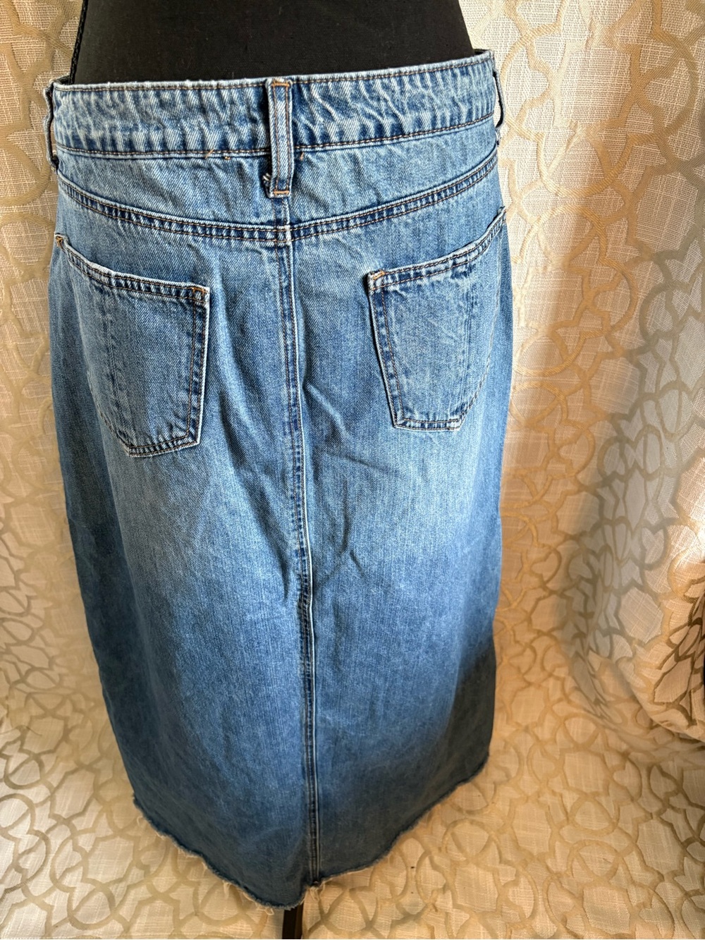 Ashley Mason Light Blue Denim Skirt - Picture 2 of 6